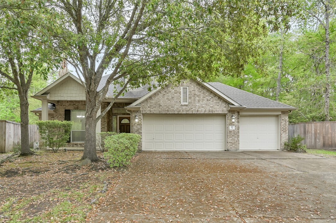 10 Barker Ridge Ct in The Woodlands, TX - Foto de edificio