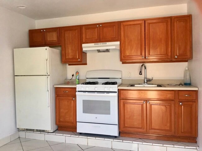 8752 Valley View St, Unit 8752 photo'