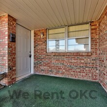 1332 SW 77th Pl in Oklahoma City, OK - Building Photo - Building Photo