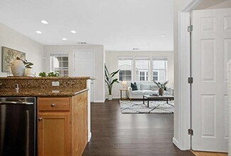 2502 Jetty Dr in Richmond, CA - Building Photo - Building Photo