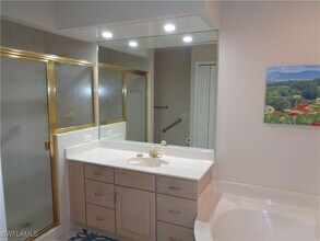 6190 Reserve Cir in Naples, FL - Building Photo - Building Photo