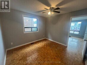 222 Mortimer Ave in Toronto, ON - Building Photo - Building Photo