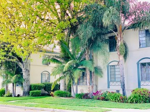 2807-2813 St George St in Los Angeles, CA - Building Photo - Primary Photo