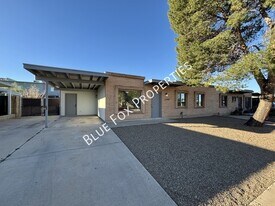 2480 Rose Peak Dr in Tucson, AZ - Building Photo