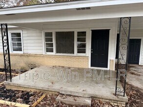 2204 S Monroe St in Little Rock, AR - Building Photo - Building Photo
