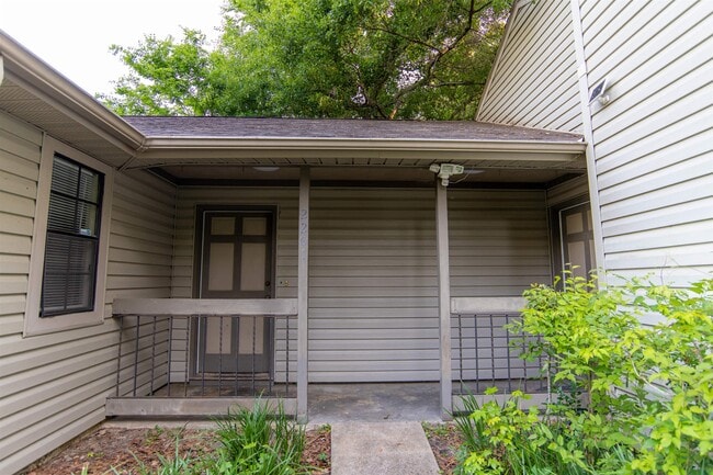 property at 2201 Hartsfield Rd