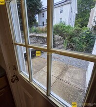 7 Rifle Ct in Watertown, MA - Building Photo - Building Photo