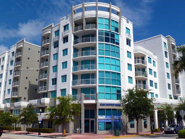 715 2nd St, Unit 1518 in Miami Beach, FL - Foto de edificio