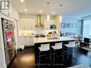 279 Mount Nebo Way in Ottawa, ON - Building Photo - Building Photo