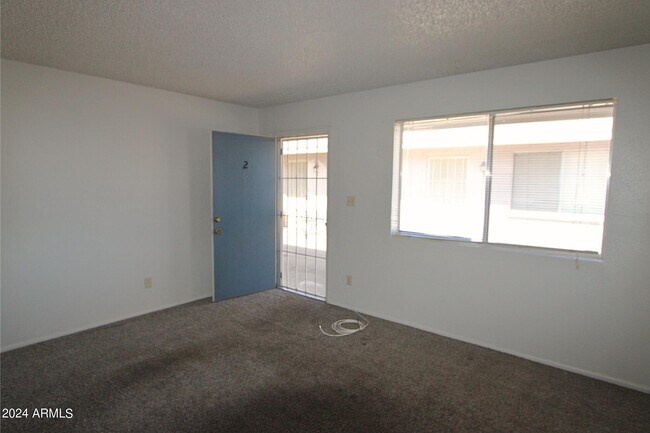 9230 N 6th St in Phoenix, AZ - Building Photo - Building Photo
