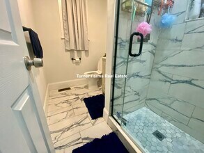 79 Sydney St, Unit 1 in Boston, MA - Foto de edificio - Building Photo