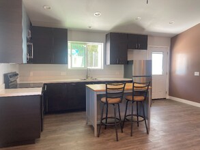 9412 Saguaro Rd in Lakeside, CA - Building Photo - Building Photo