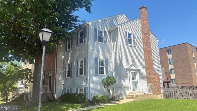 property at 3339 Beaverwood Ln