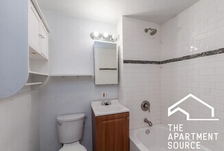 1825 N Bissell St in Chicago, IL - Building Photo - Building Photo