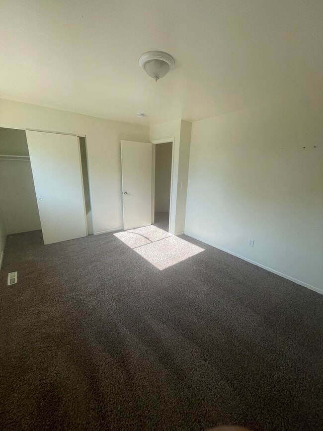 1303 S Coffman St in Longmont, CO - Building Photo - Building Photo