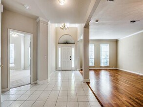 2337 Ravenhurst Dr in Plano, TX - Building Photo - Building Photo