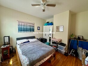 295 Beacon St, Unit 1 in Somerville, MA - Foto de edificio - Building Photo
