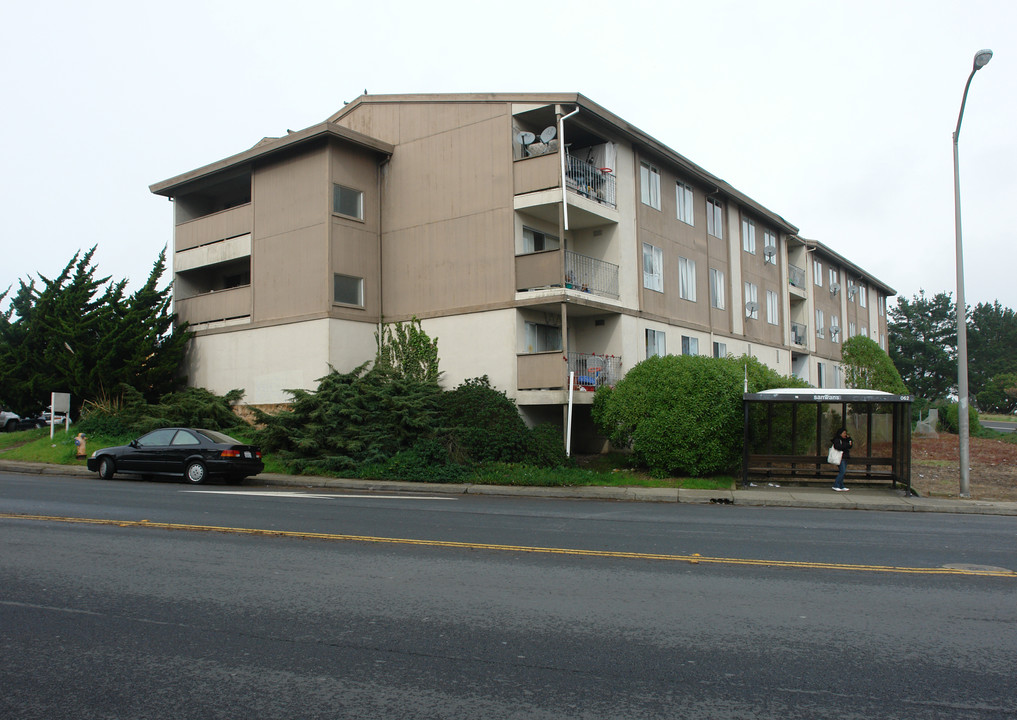 30 Kent Ct in Daly City, CA - Building Photo