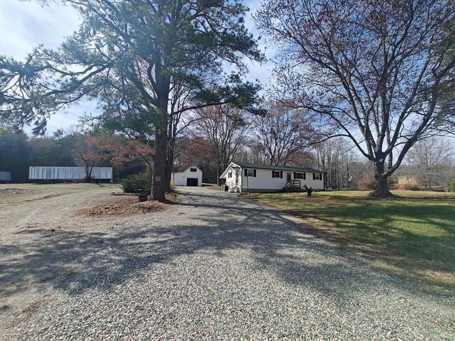 property at 693 Clement Town Rd