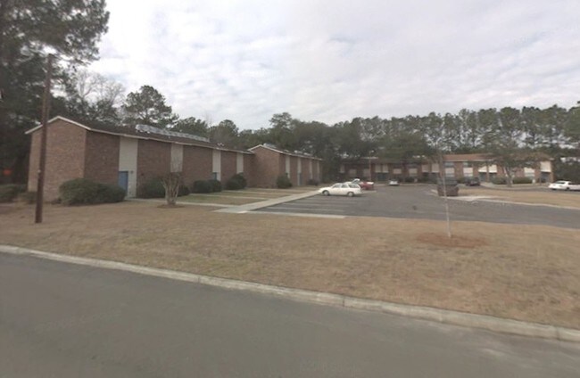 Walterboro Apartments in Walterboro, SC - Building Photo - Building Photo