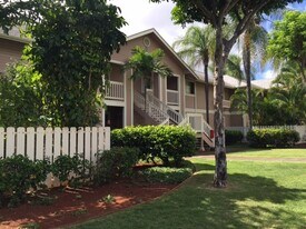94-545-545 Lumiaina St in Waipahu, HI - Building Photo