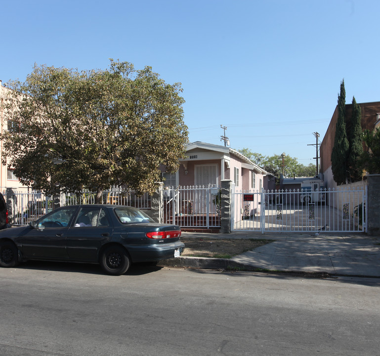 1116 N Ardmore Ave in Los Angeles, CA - Building Photo