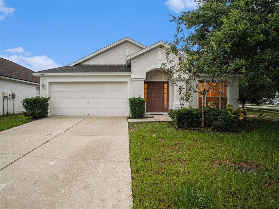 11440 Misty Isle Ln in Riverview, FL - Building Photo