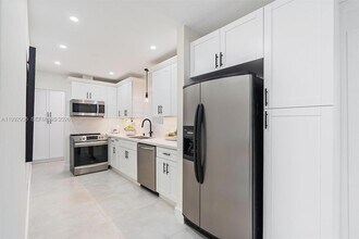 1341 SW 10th St in Fort Lauderdale, FL - Building Photo - Building Photo