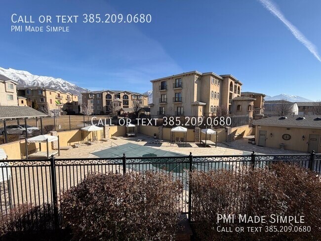 property at 1018 N 985 W St