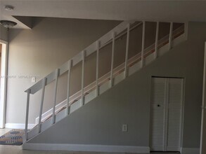 8428 NW 103rd St in Hialeah Gardens, FL - Building Photo - Building Photo