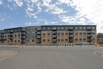 Beam in Minneapolis, MN - Foto de edificio - Building Photo