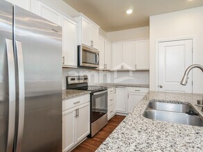 1455 92nd Way SE in Tumwater, WA - Building Photo - Building Photo