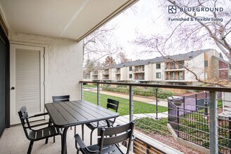 350 Sharon Park Dr in Menlo Park, CA - Building Photo - Building Photo