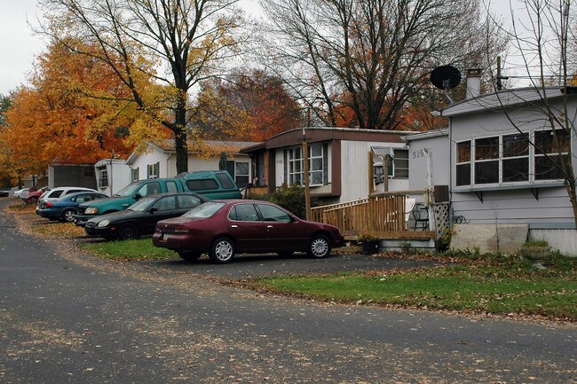 Arbor Estates in Doylestown, PA - Building Photo - Building Photo