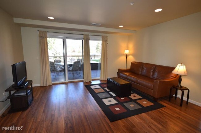 645 Woodland Pl in Whitefish, MT - Building Photo - Building Photo