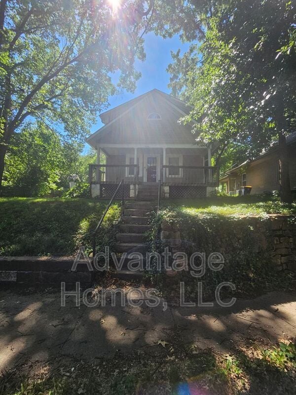 4544 Terrace in Kansas City, MO - Building Photo - Building Photo
