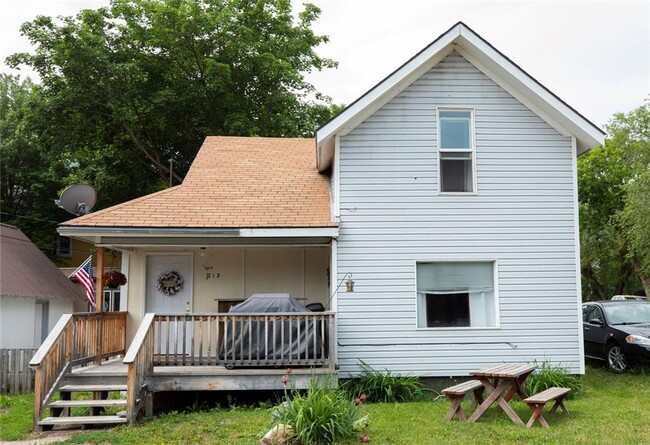 property at 213 Clyde St