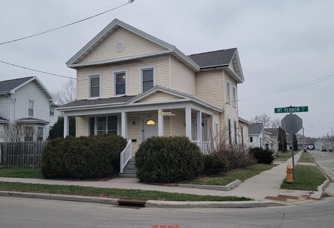 property at 564 Mt Vernon St