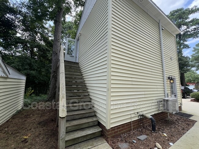 1363 Eagle Ave in Norfolk, VA - Building Photo - Building Photo