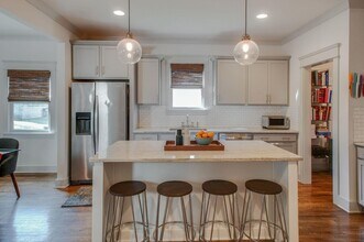 1113A Lischey Ave in Nashville, TN - Building Photo - Building Photo