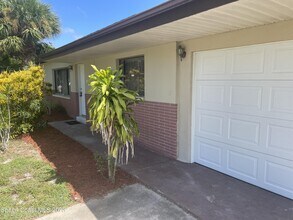 2573 Kefauver St in Melbourne, FL - Building Photo - Building Photo