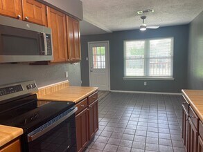 210 Tara Plantation Dr in Richmond, TX - Building Photo - Building Photo