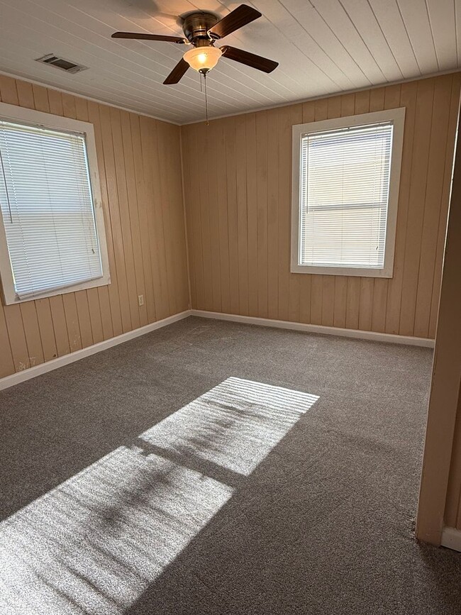 property at 4121 Knight Academy Rd