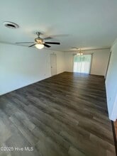 405 Sterling Rd in Jacksonville, NC - Building Photo - Building Photo