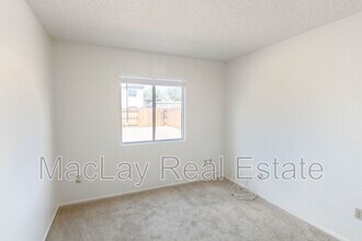 1586 W Curry Dr in Chandler, AZ - Building Photo - Building Photo