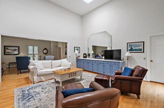 2707 Abbott Martin Rd in Nashville, TN - Building Photo - Building Photo