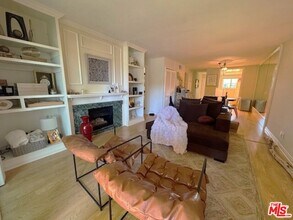 6488 Cavalleri Rd in Malibu, CA - Building Photo - Building Photo