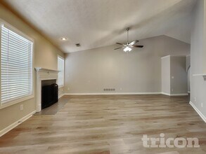 16 Waterloo Ct in Hiram, GA - Building Photo - Building Photo