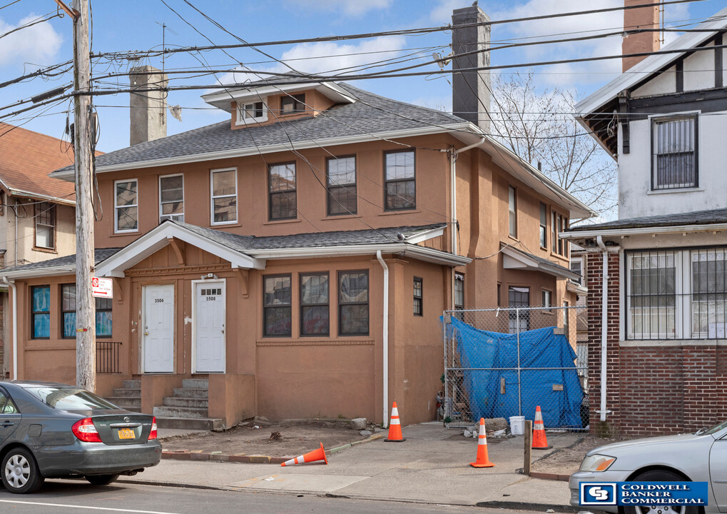 3508 Neptune Ave in Brooklyn, NY - Building Photo