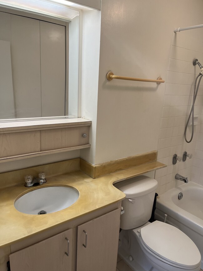 property at 775 Kinalau Pl